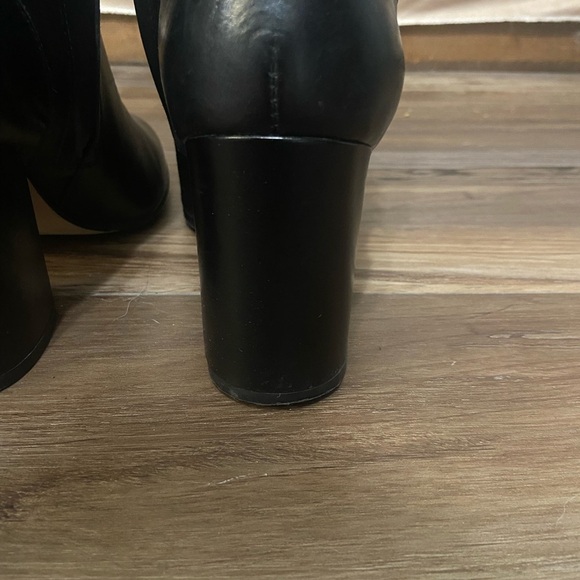 Sam Edelman Fairbanks EUC tall black leather boots with gold buckle details 7.5 - Picture 8 of 9